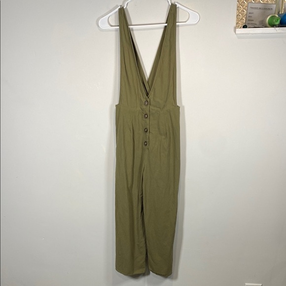 Sienna Sky Green Jumpsuit with Wide Straps and Casual Fit - Picture 1 of 6